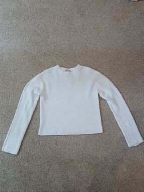 Vince White Ribbed Crewneck Long-Sleeve Sweater Medium